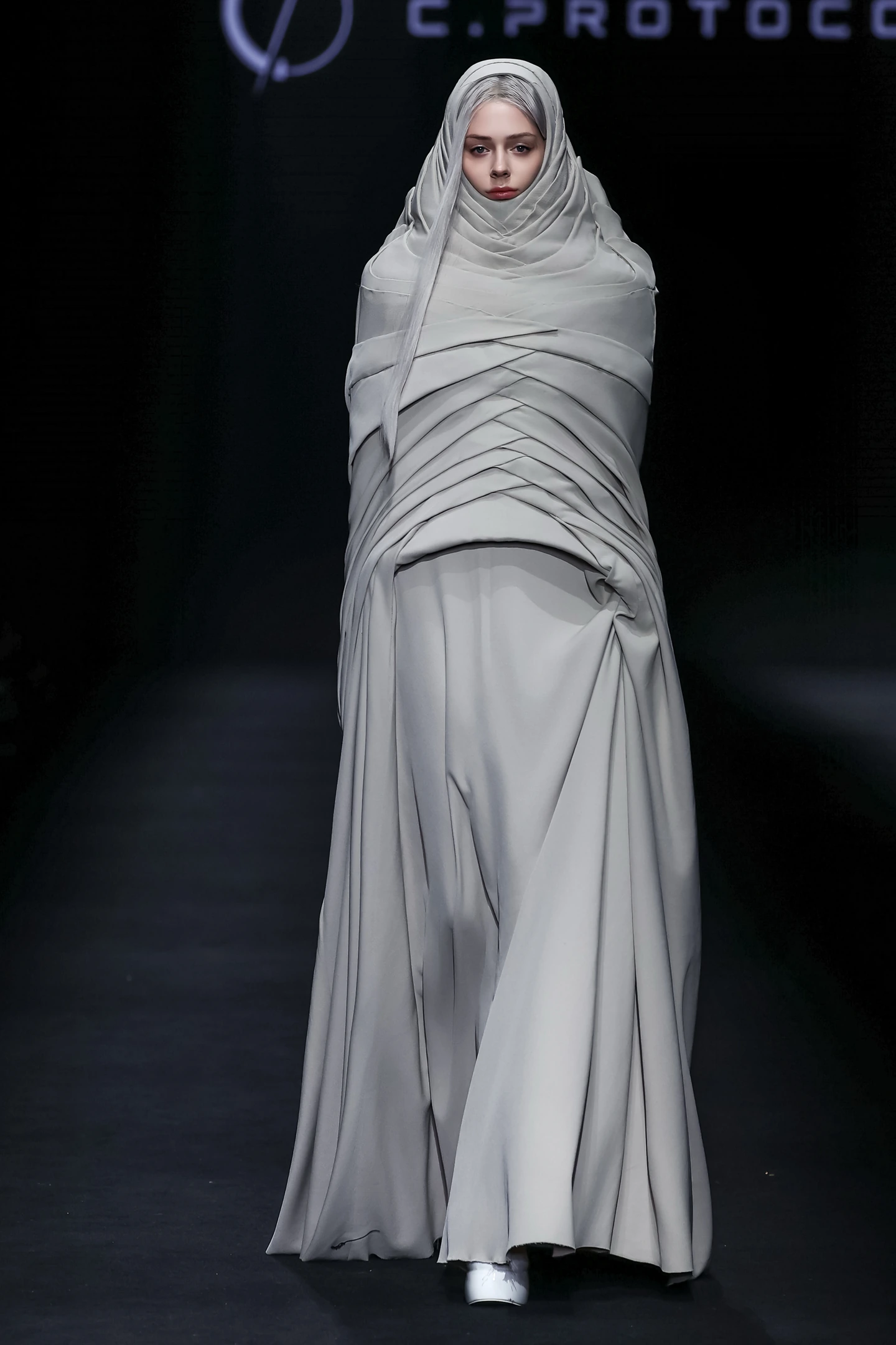 C.PROTOCOL SS27 — selected look 3, full runway view